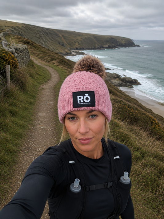 RŌ Summit Beanie - Bobble (Pink)